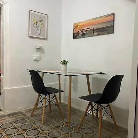 Luna Apartment